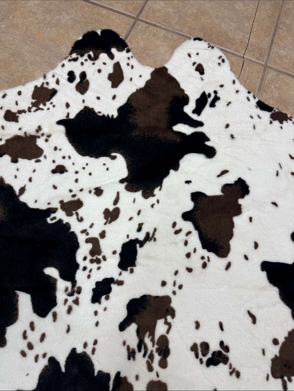 Cowhide rug - Picture 2 of 3